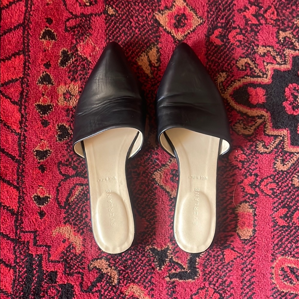 EVERLANE Black Minimalist Mules/ flats/ loafers